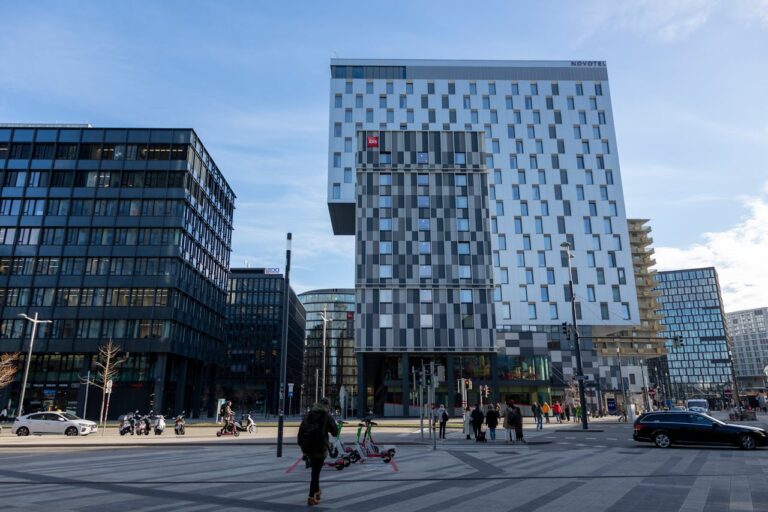 Praca w Niemczech bez języka – w jakich branżach ją znajdziesz jako Polak?